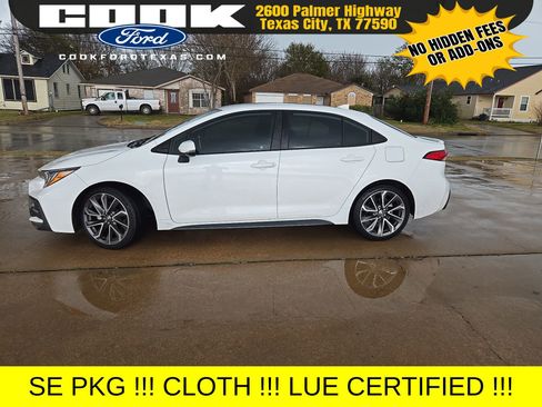 Used 2021 Toyota Corolla SE w/ Carpet Mat Package (TMS) image 2