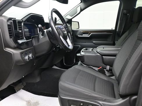Used 2022 GMC Sierra 1500 Elevation image 14