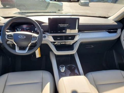 New 2026 Ford Explorer Active w/ Active Comfort Package image 14