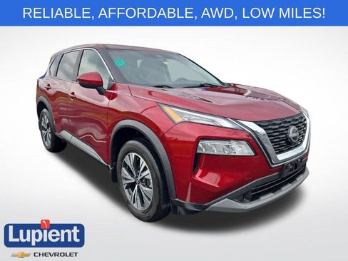 Used 2022 Nissan Rogue SV AWD/4WD image 1