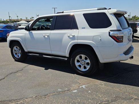 Used 2020 Toyota 4Runner SR5 RWD image 6