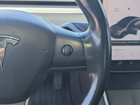 Used 2018 Tesla Model 3 Long Range RWD image 28