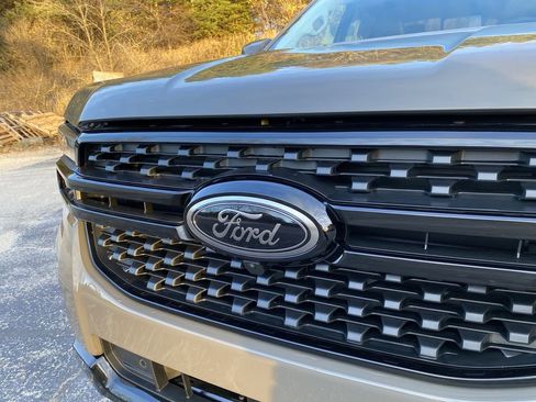New 2025 Ford Ranger Lariat w/ FX4 Off-Road Package image 48