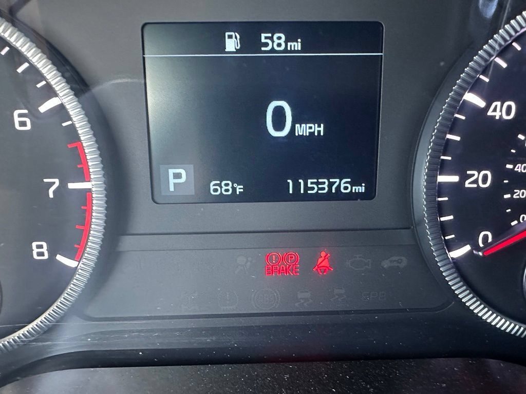Used 2021 Kia Telluride LX FWD image 11