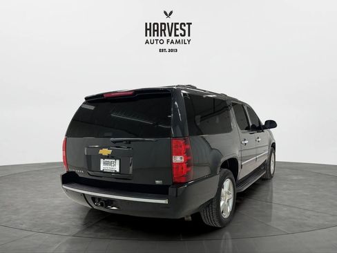 Used 2013 Chevrolet Suburban LTZ image 6