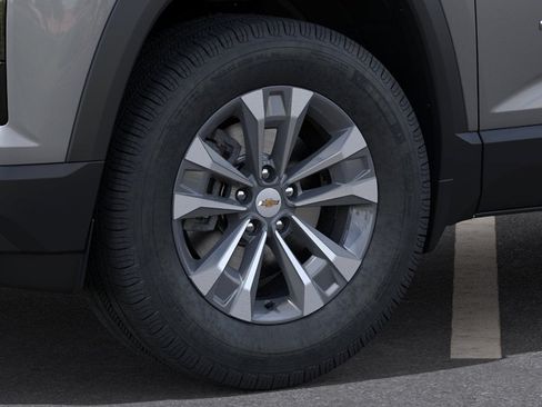 New 2026 Chevrolet Equinox LT w/ Safety and Technology Package AWD/4WD image 9