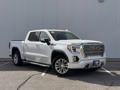 Used 2022 GMC Sierra 1500 Denali w/ Driver Alert Package II AWD/4WD image 7