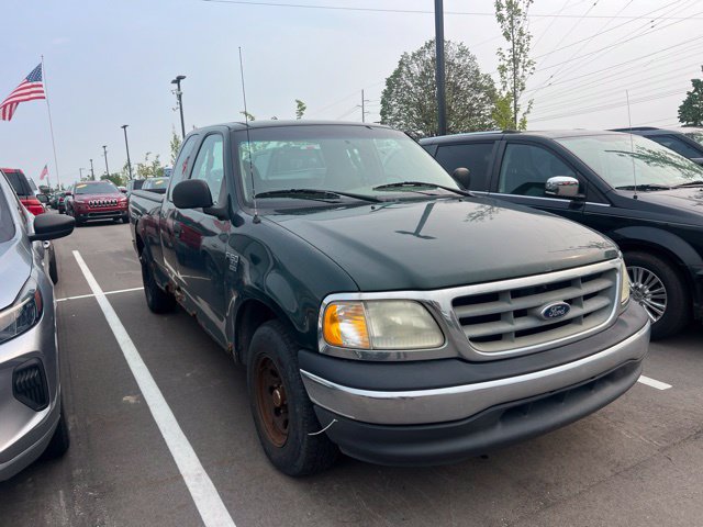 Used 2001 Ford F150 Lariat RWD image 3