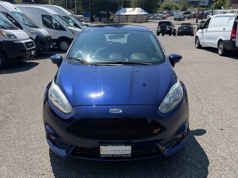 Used 2016 Ford Fiesta ST FWD image 2
