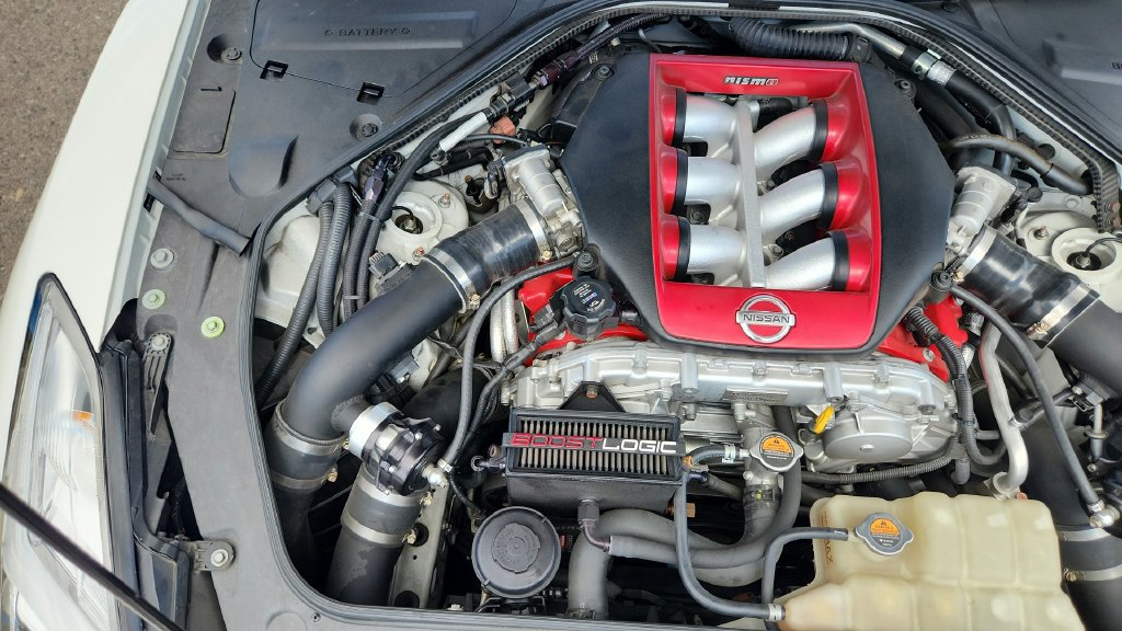 Used 2015 Nissan GT-R NISMO AWD/4WD image 58