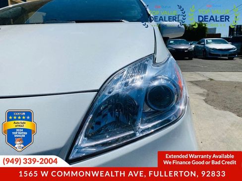 Used 2013 Toyota Prius Three FWD image 17