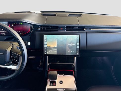 New 2026 Land Rover Range Rover SE AWD/4WD image 18