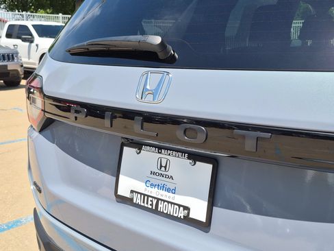 Certified 2024 Honda Pilot TrailSport image 29