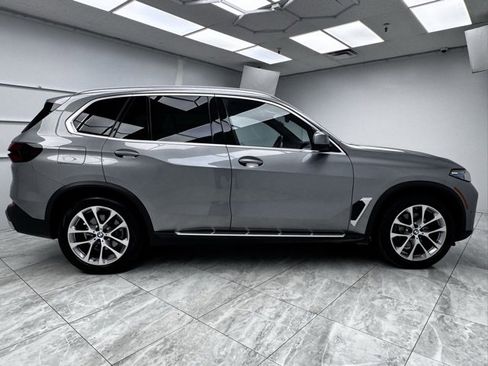 Used 2024 BMW X5 xDrive40i image 9