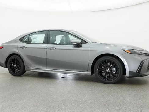 New 2026 Toyota Camry SE image 70