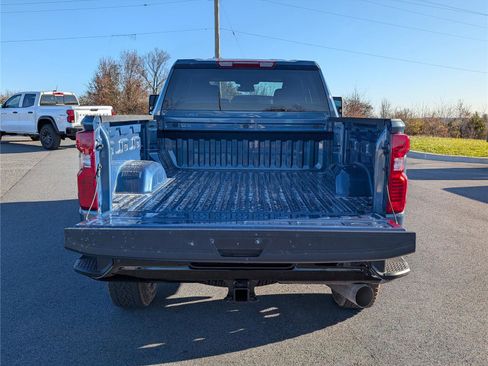 New 2026 Chevrolet Silverado 2500 Custom image 9