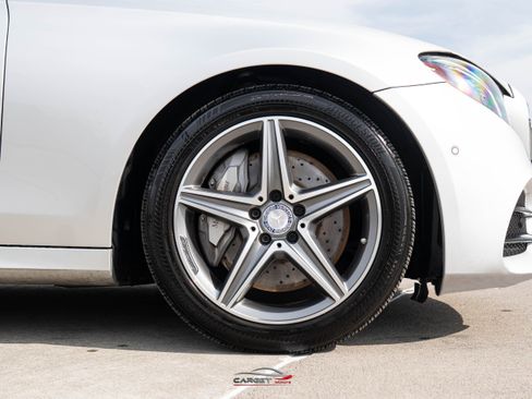 Used 2017 Mercedes-Benz E 300 E 300 w/ Premium 1 Package image 9