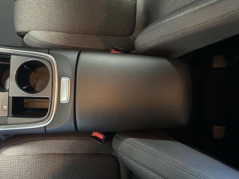 Used 2023 Hyundai Santa Fe SEL image 19