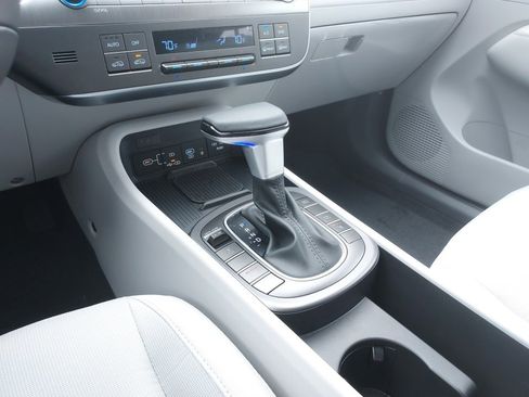 New 2026 Hyundai Kona SEL Sport image 24