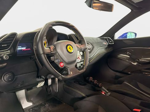 Used 2020 Ferrari 488 Pista Coupe RWD image 36
