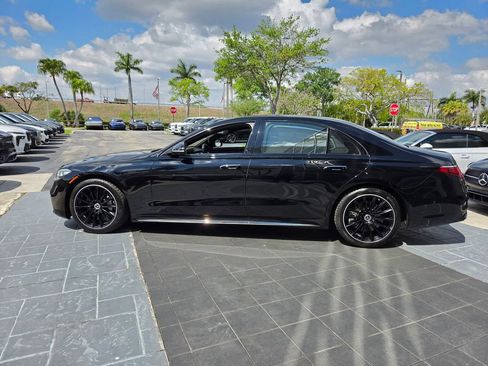 Used 2023 Mercedes-Benz S 580 4MATIC Sedan w/ AMG Line image 15
