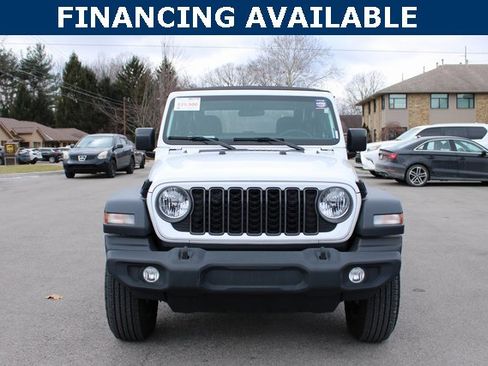 Used 2024 Jeep Wrangler Sport image 3