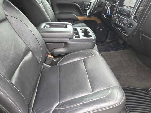 Used 2017 Chevrolet Silverado 1500 LTZ w/ Sport Package image 13