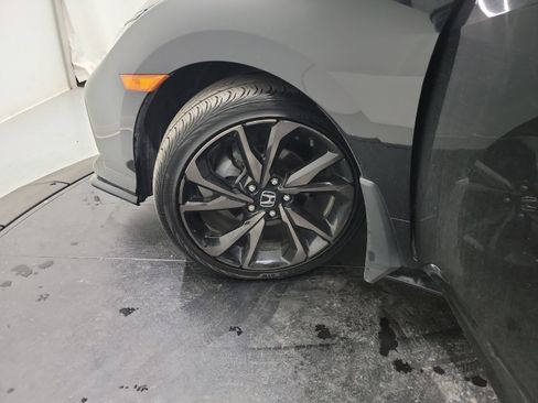 Used 2019 Honda Civic Sport image 29