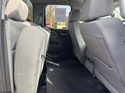 Used 2017 Chevrolet Silverado 2500 W/T w/ WT Convenience Package image 9