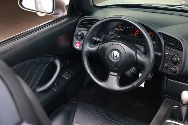 Used 2001 Honda S2000 image 27