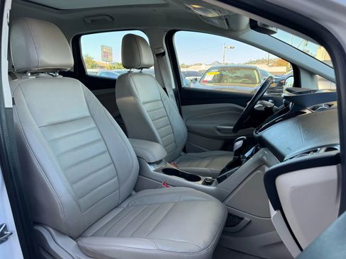 Used 2016 Ford C-MAX Energi SEL w/ Equipment Group 302A image 33