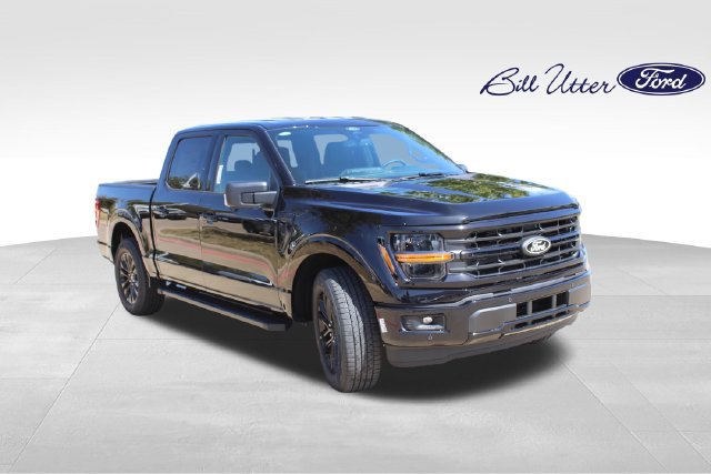 New 2026 Ford F150 XLT w/ Equipment Group 302A MID RWD image 2