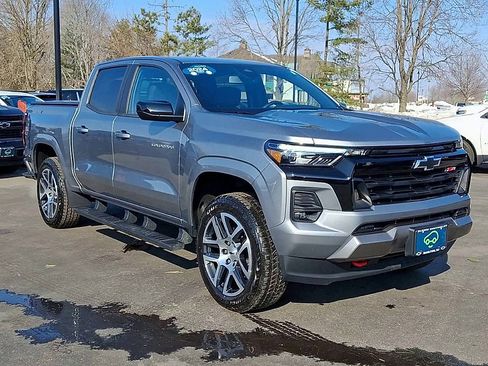 Certified 2024 Chevrolet Colorado Z71 w/ Z71 Convenience Package 2 image 5