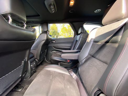 Used 2022 Dodge Durango R/T w/ Blacktop Package image 30