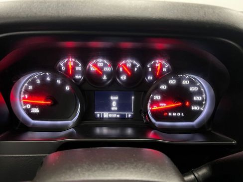 Used 2019 Chevrolet Silverado 1500 Custom w/ Custom Value Package image 15