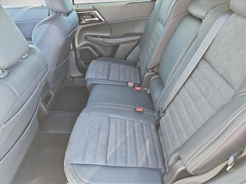 Used 2026 Nissan Rogue SL image 16