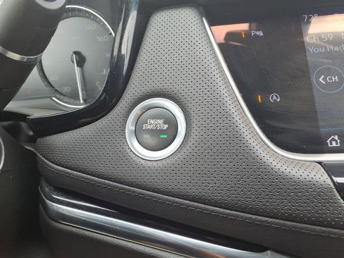 Used 2023 Cadillac XT5 Premium Luxury image 22