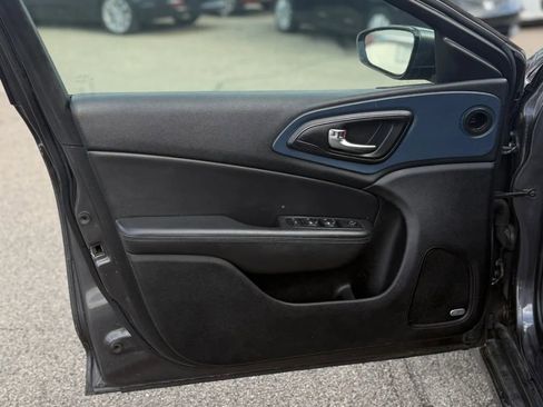 Used 2015 Chrysler 200 S w/ Navigation & Sound Group I FWD image 9
