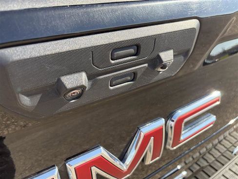 Used 2022 GMC Sierra 1500 SLT w/ SLT Premium Plus Package image 6