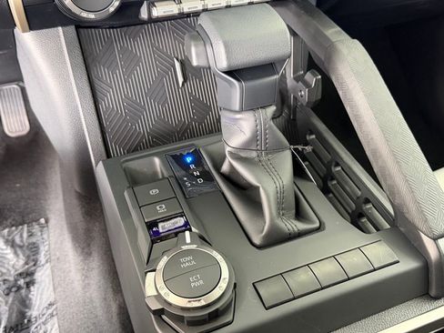 New 2026 Toyota Tacoma SR5 AWD/4WD image 24