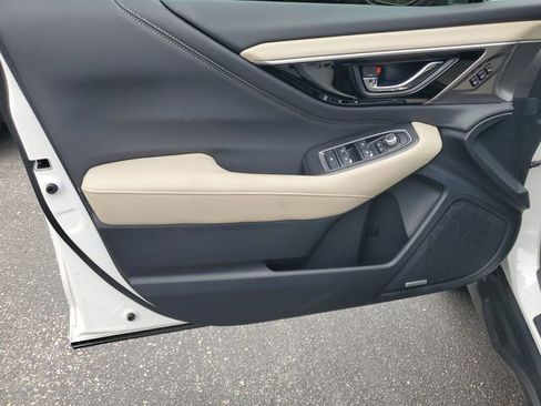 Used 2025 Subaru Outback Limited w/ Popular Package #2 image 8