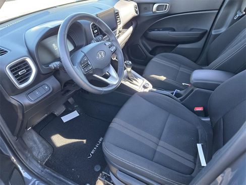Certified 2023 Hyundai Venue SEL image 10