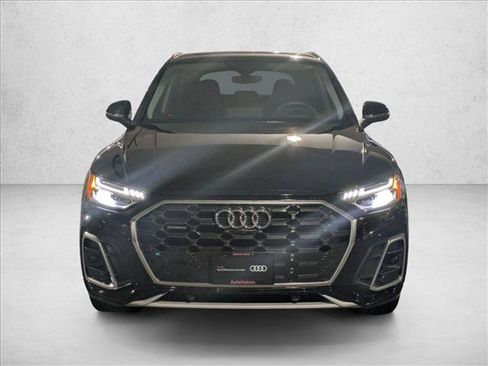 Certified 2023 Audi Q5 2.0T Prestige w/ Prestige Package image 2