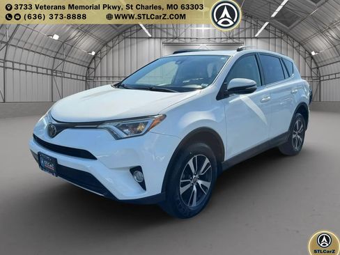 Used 2018 Toyota RAV4 XLE w/ Plus Extra Value Package FWD image 7