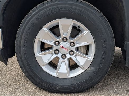 Used 2024 GMC Sierra 1500 SLE AWD/4WD image 15