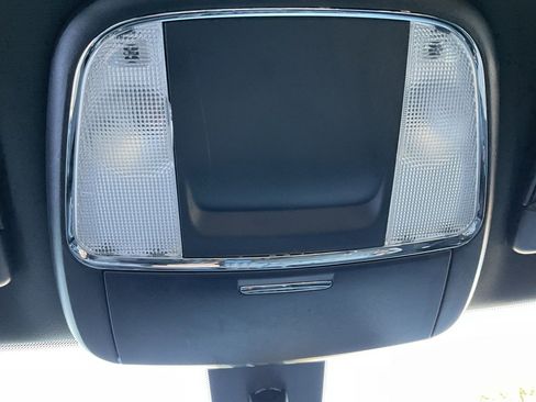 Used 2022 Dodge Charger SXT image 26