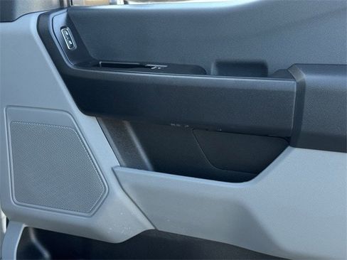 Used 2025 Ford F350 XL w/ FX4 Off-Road Package image 28