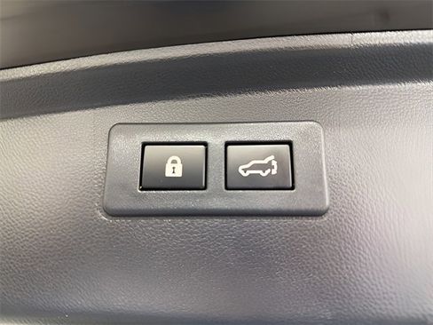 Used 2023 Subaru Outback Limited image 39