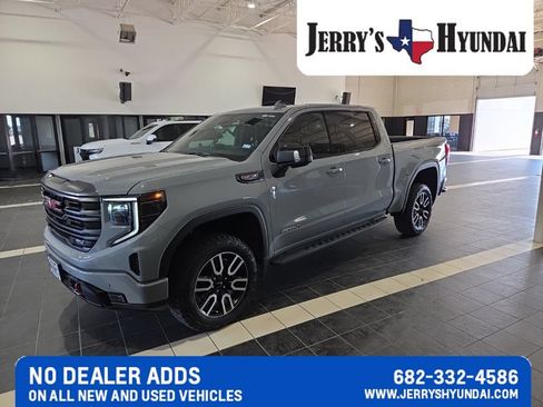 Used 2024 GMC Sierra 1500 AT4 w/ Technology Package AWD/4WD image 1