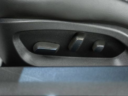 Used 2014 Chevrolet Corvette Stingray Convertible w/ 2LT Preferred Equipment Group image 32